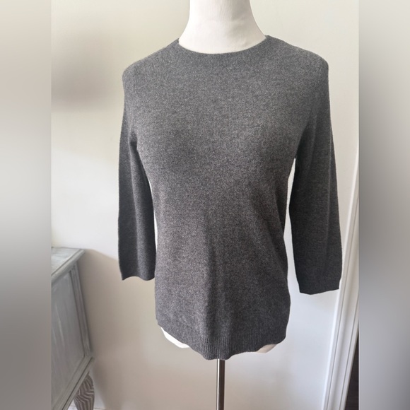 Talbots 100% Cashmere Charcoal Grey 3/4 Sleeve Sweater Size Medium - Picture 3 of 11